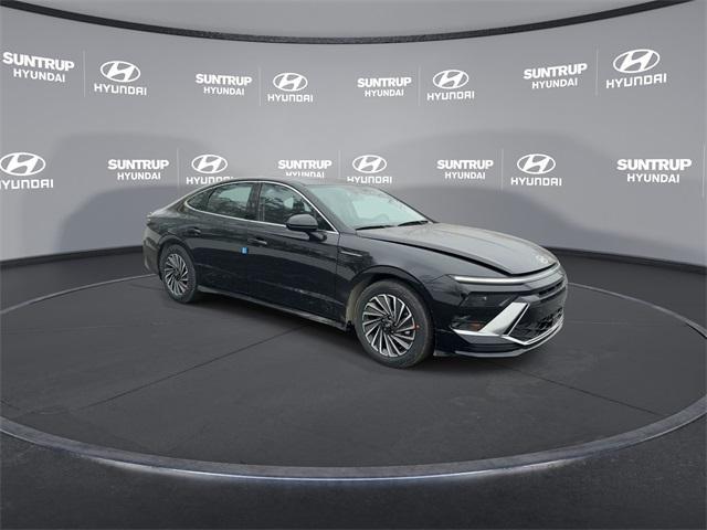 new 2025 Hyundai Sonata Hybrid car, priced at $30,457