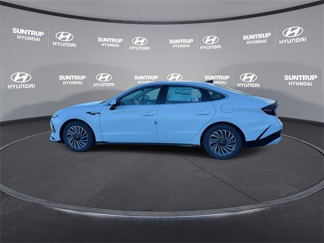 new 2025 Hyundai Sonata Hybrid car, priced at $31,696