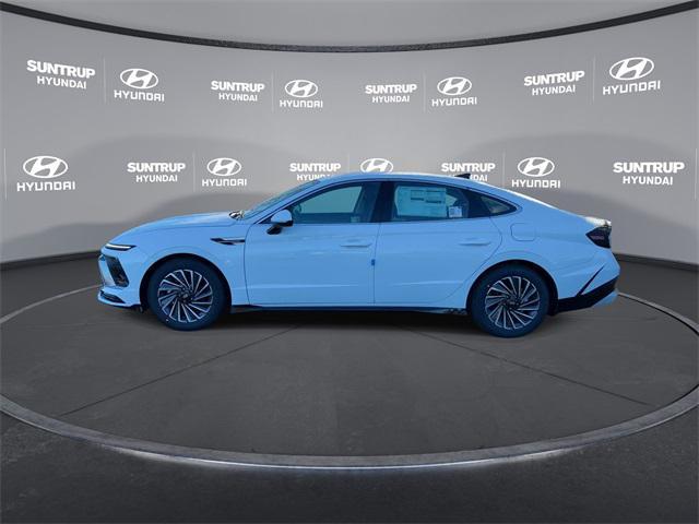 new 2025 Hyundai Sonata Hybrid car, priced at $31,696