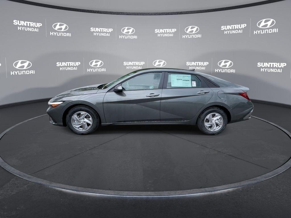 used 2025 Hyundai Elantra car, priced at $22,987
