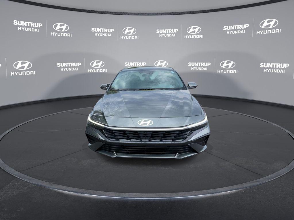 used 2025 Hyundai Elantra car, priced at $22,987