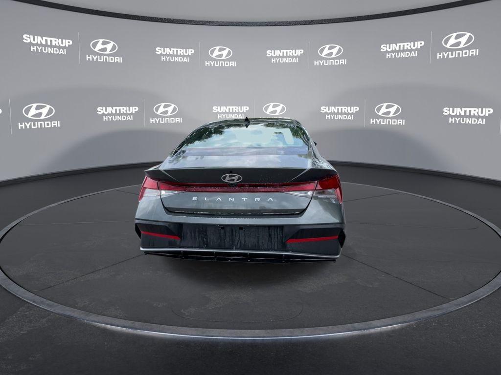 used 2025 Hyundai Elantra car, priced at $22,987