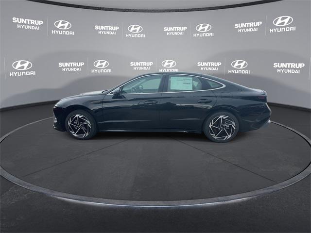 new 2024 Hyundai Sonata car, priced at $30,447