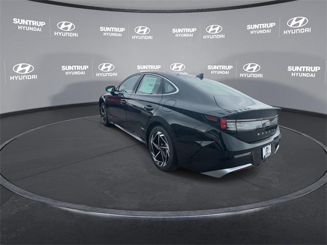 new 2024 Hyundai Sonata car, priced at $30,447