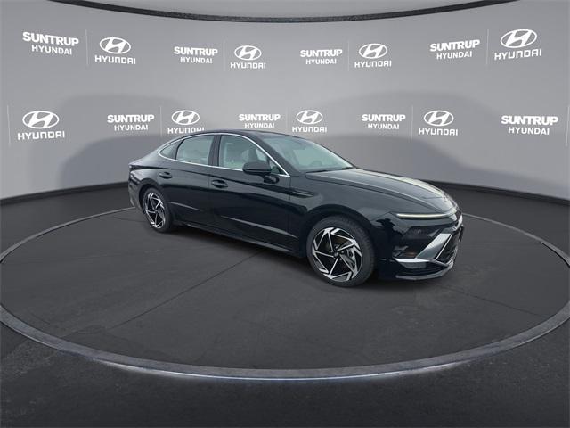 new 2024 Hyundai Sonata car, priced at $30,447