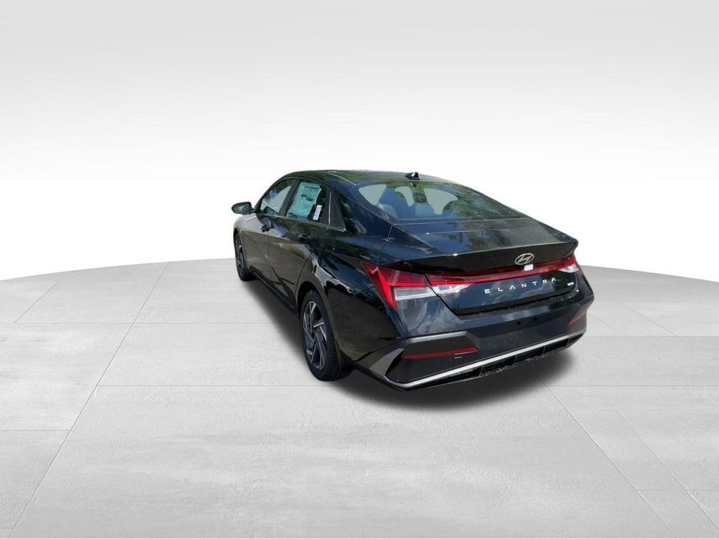 new 2025 Hyundai ELANTRA HEV car, priced at $27,889