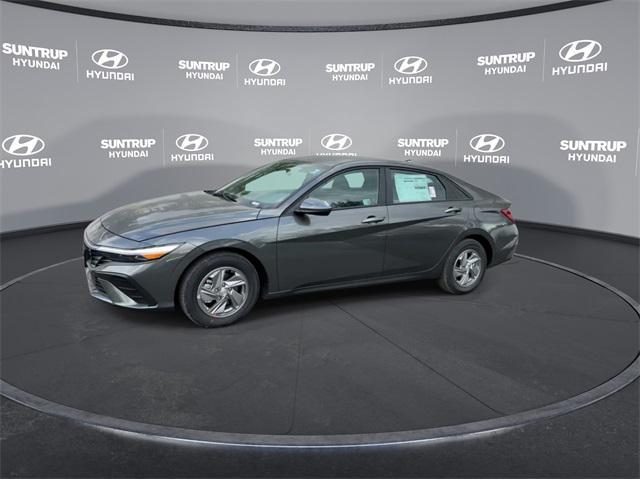 new 2025 Hyundai Elantra car, priced at $22,303