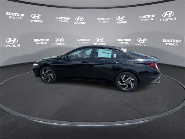 new 2025 Hyundai Elantra car, priced at $23,257