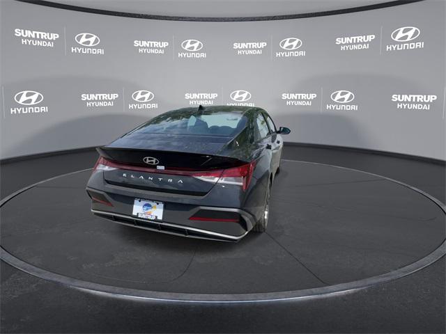 new 2025 Hyundai Elantra car, priced at $23,257
