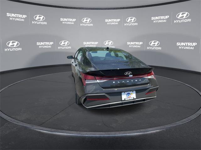 new 2025 Hyundai Elantra car, priced at $23,257