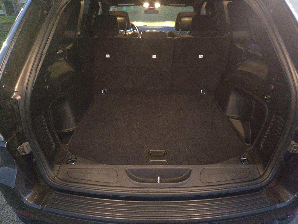 used 2021 Jeep Grand Cherokee car, priced at $22,495