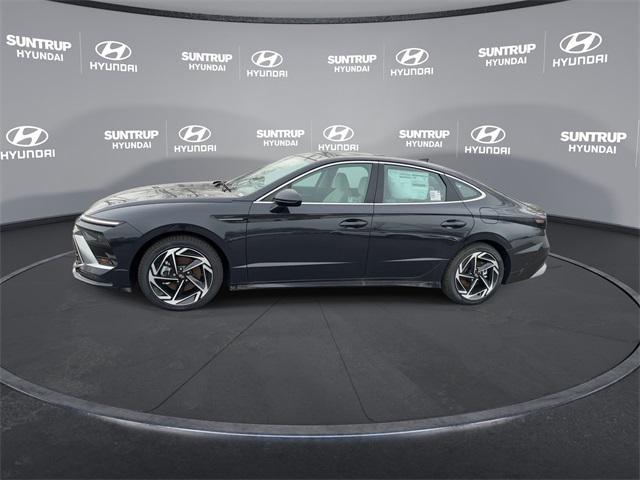 new 2024 Hyundai Sonata car, priced at $30,526