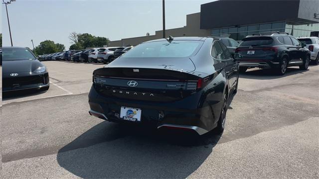 new 2024 Hyundai Sonata car, priced at $30,526