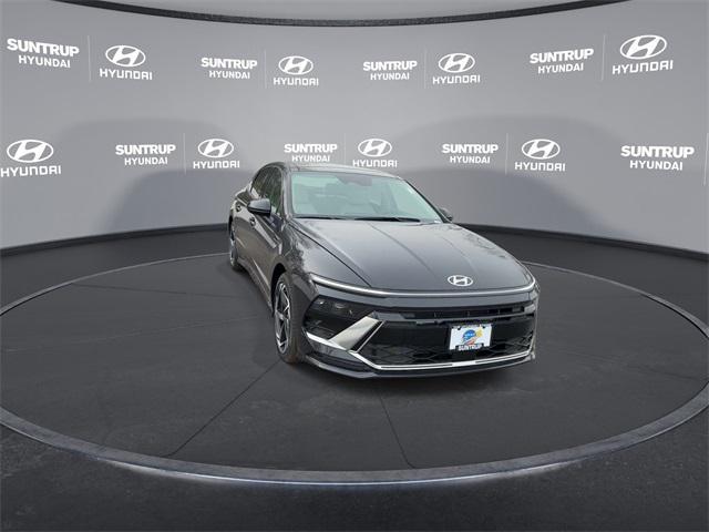 new 2024 Hyundai Sonata car, priced at $30,526