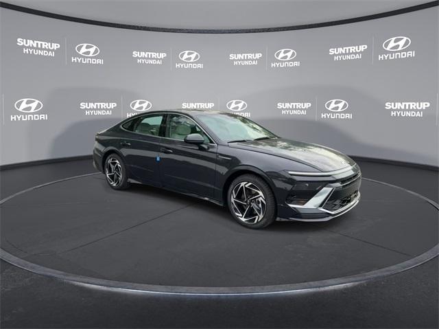 new 2024 Hyundai Sonata car, priced at $29,276