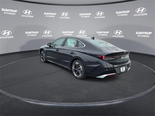 new 2024 Hyundai Sonata car, priced at $30,526