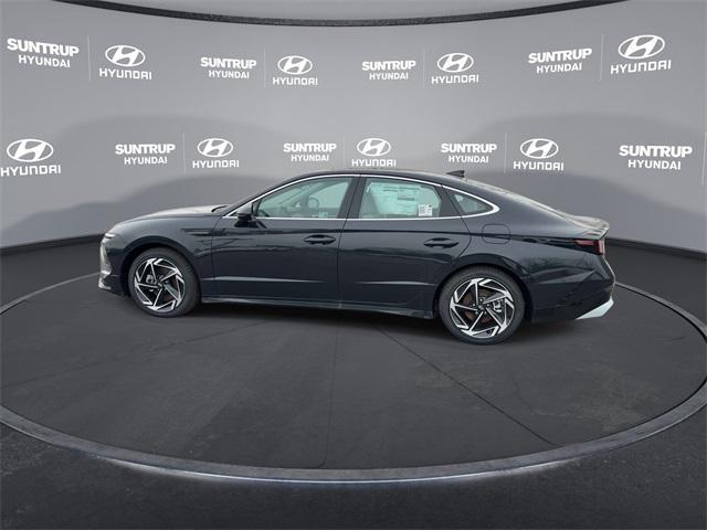 new 2024 Hyundai Sonata car, priced at $30,526