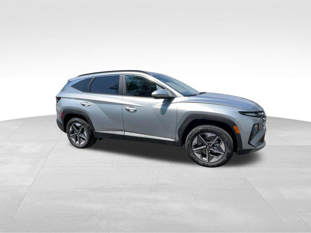 new 2025 Hyundai Tucson car, priced at $32,470