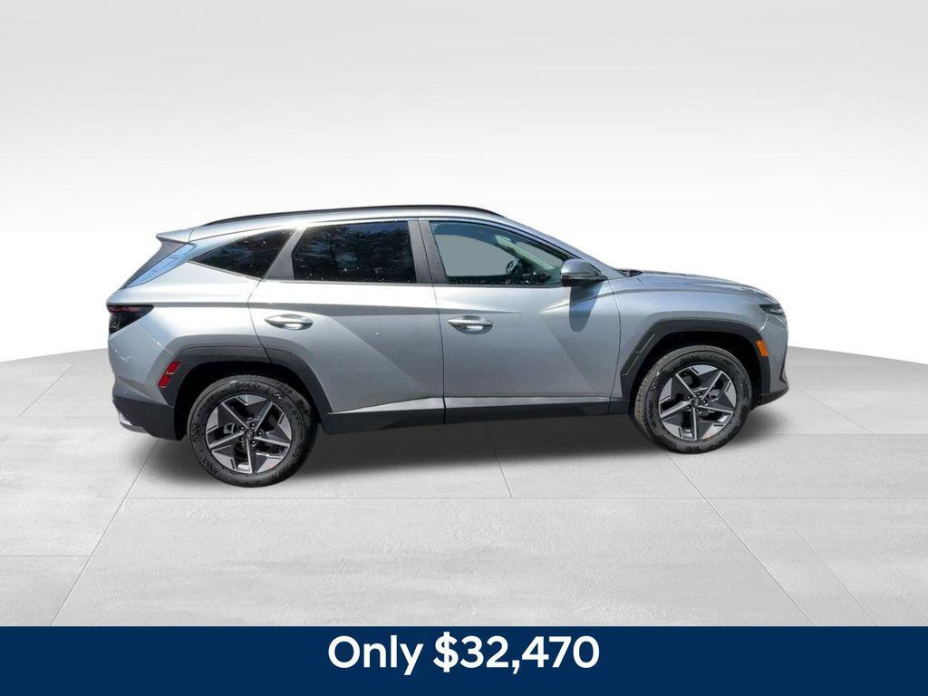 new 2025 Hyundai Tucson car, priced at $32,470
