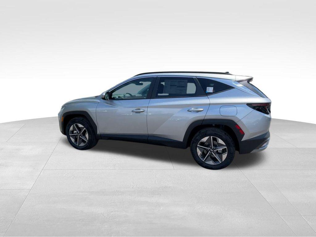 new 2025 Hyundai Tucson car, priced at $32,470