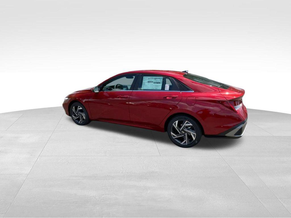 new 2025 Hyundai ELANTRA HEV car, priced at $28,365
