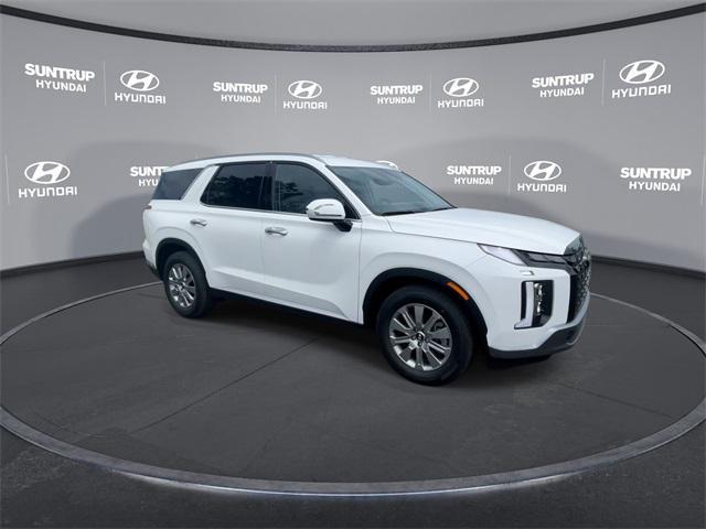 new 2025 Hyundai Palisade car, priced at $40,116