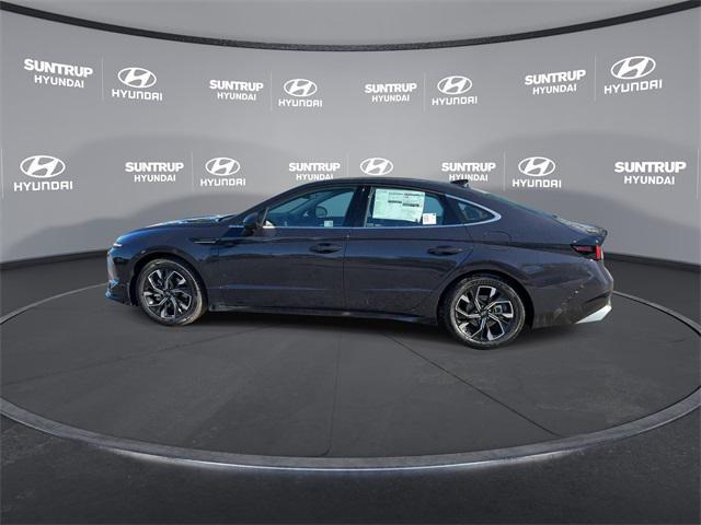 new 2025 Hyundai Sonata car, priced at $28,978