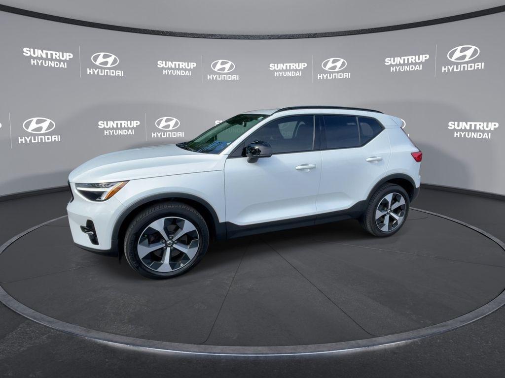 used 2023 Volvo XC40 car, priced at $31,635