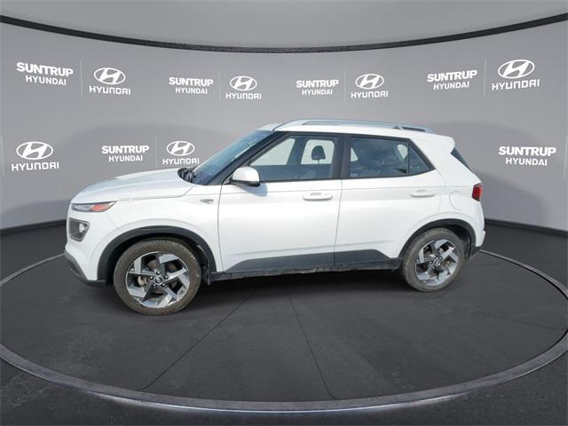 used 2022 Hyundai Venue car, priced at $18,295