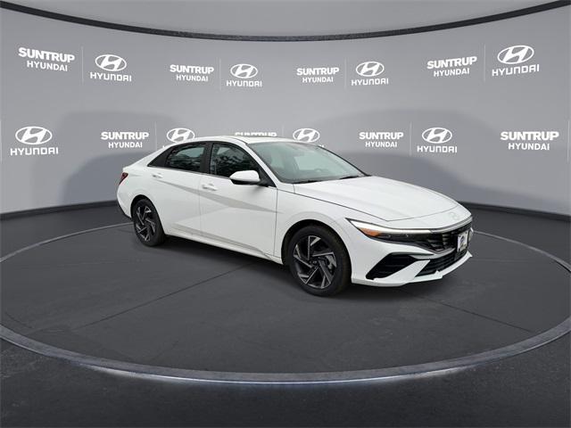 new 2025 Hyundai Elantra car, priced at $25,172