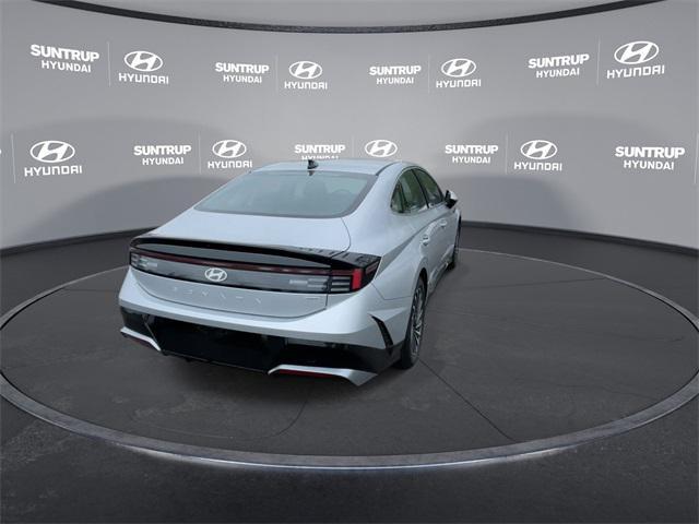 new 2025 Hyundai Sonata Hybrid car