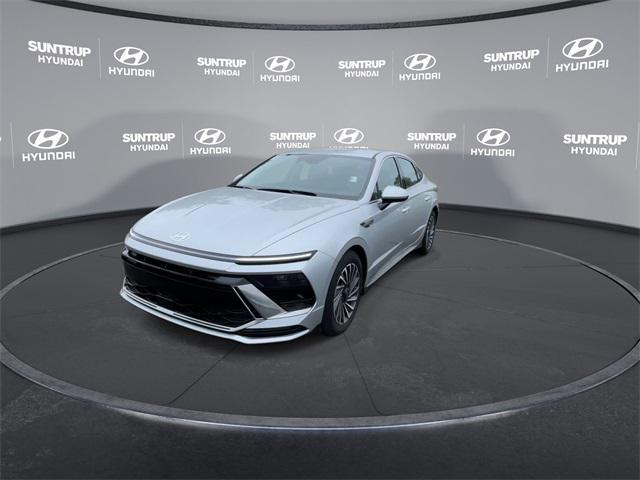 new 2025 Hyundai Sonata Hybrid car