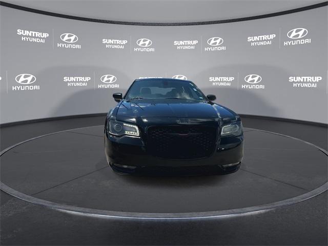 used 2022 Chrysler 300 car, priced at $21,995