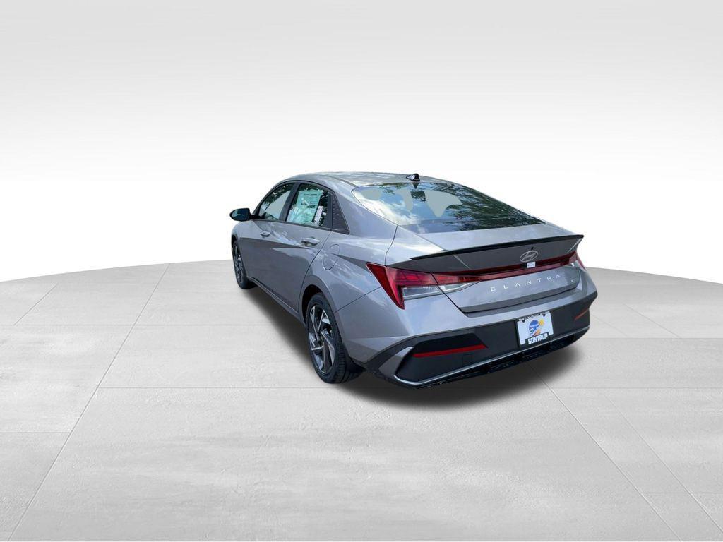 new 2025 Hyundai ELANTRA HEV car, priced at $25,481