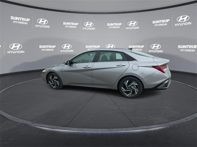 new 2025 Hyundai Elantra car, priced at $26,760