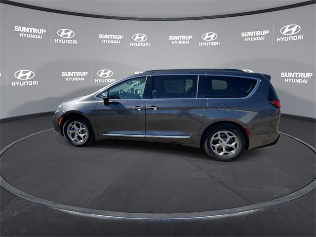 used 2023 Chrysler Pacifica car, priced at $30,655