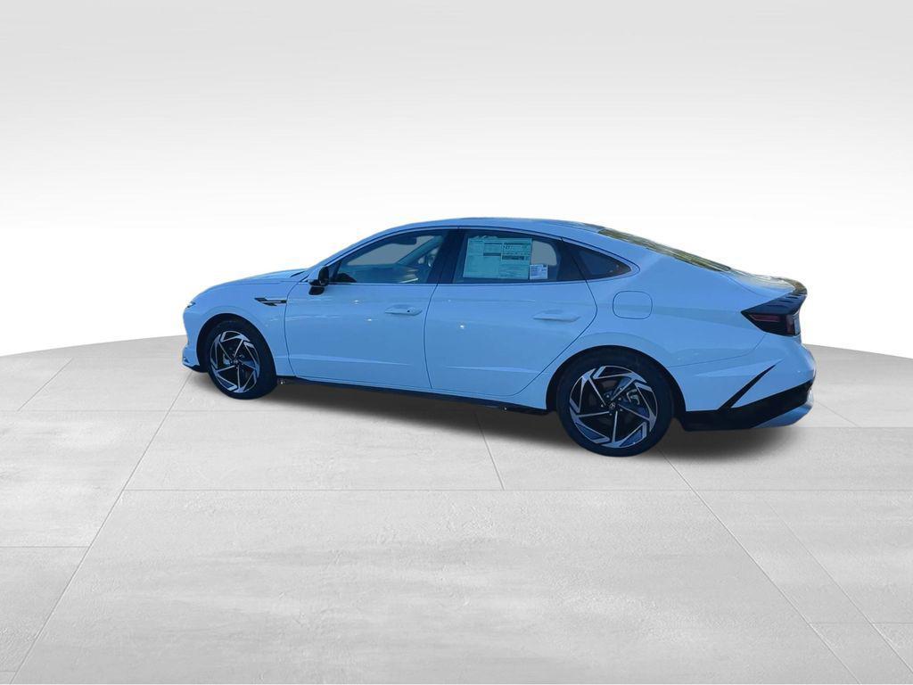 new 2026 Hyundai Sonata car, priced at $31,623