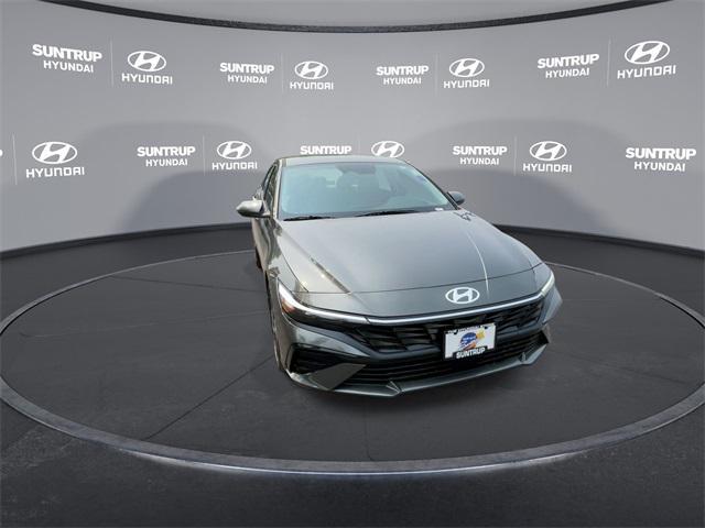 new 2025 Hyundai Elantra car, priced at $26,710