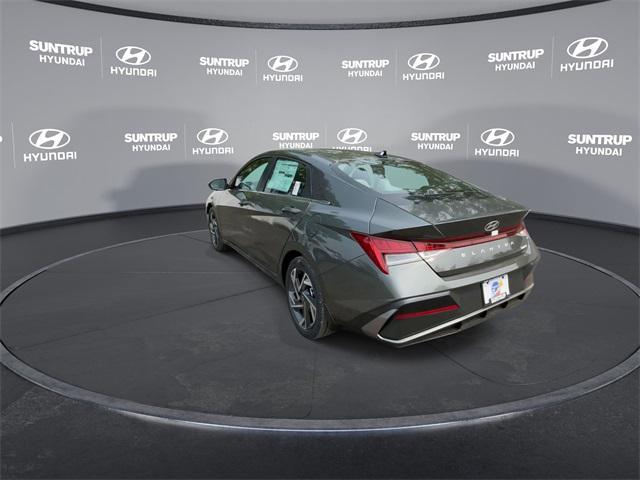 new 2025 Hyundai Elantra car, priced at $26,710