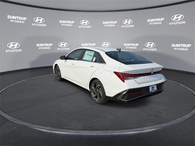 new 2024 Hyundai Elantra car, priced at $25,419