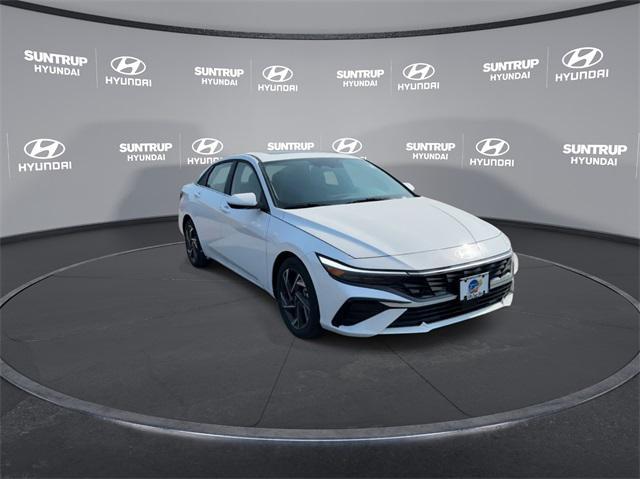 new 2024 Hyundai Elantra car, priced at $25,419