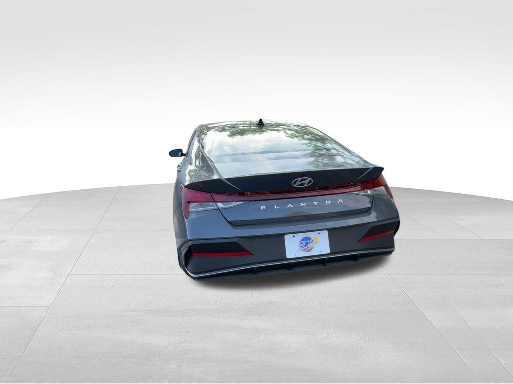 new 2025 Hyundai Elantra car, priced at $22,523