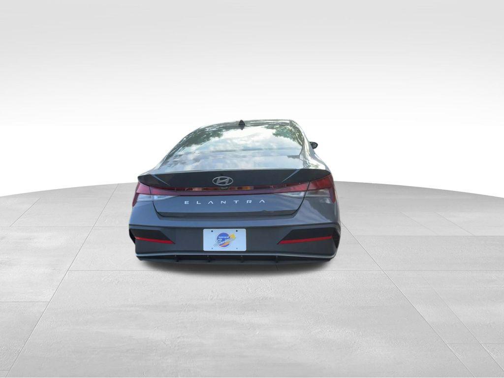 new 2025 Hyundai Elantra car, priced at $22,523