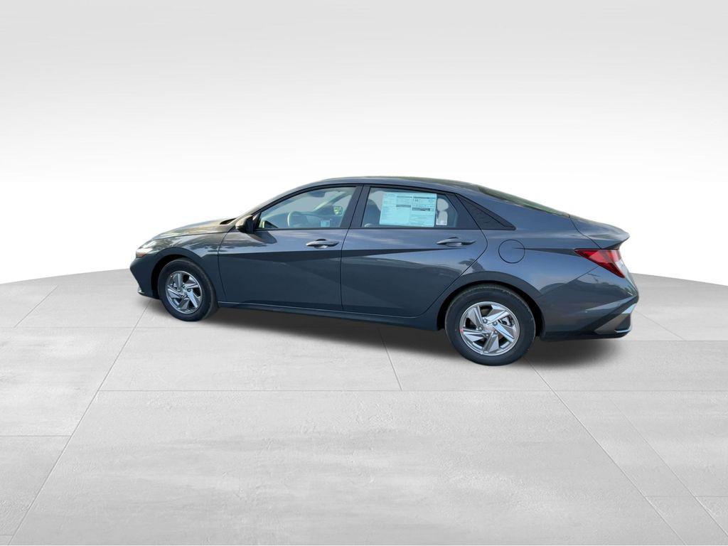 new 2025 Hyundai Elantra car, priced at $22,523