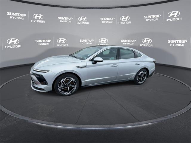 new 2025 Hyundai Sonata car, priced at $30,424