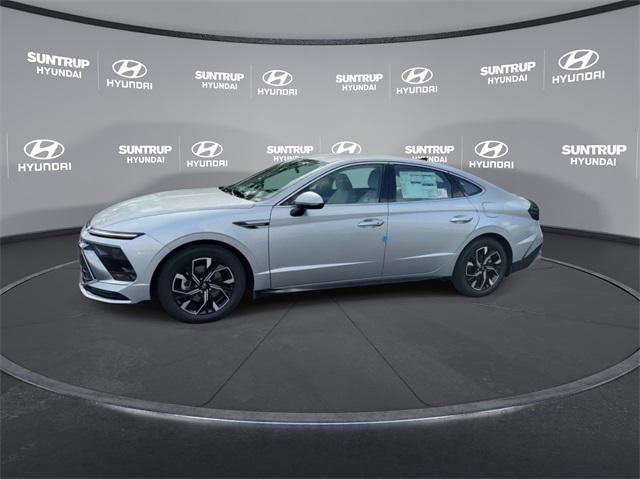 new 2024 Hyundai Sonata car, priced at $27,866