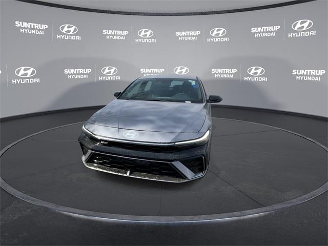 new 2025 Hyundai Elantra car, priced at $28,726