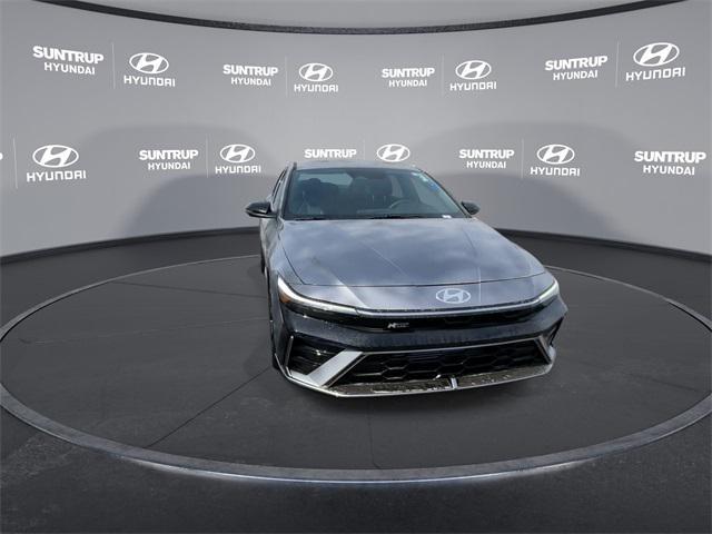 new 2025 Hyundai Elantra car, priced at $28,726
