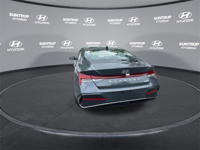 new 2025 Hyundai Elantra car, priced at $27,301