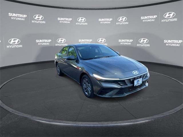new 2025 Hyundai ELANTRA HEV car, priced at $24,604